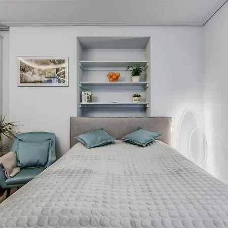 #stayhere - Modern Luxury In The Heart Of Old Town VNO
