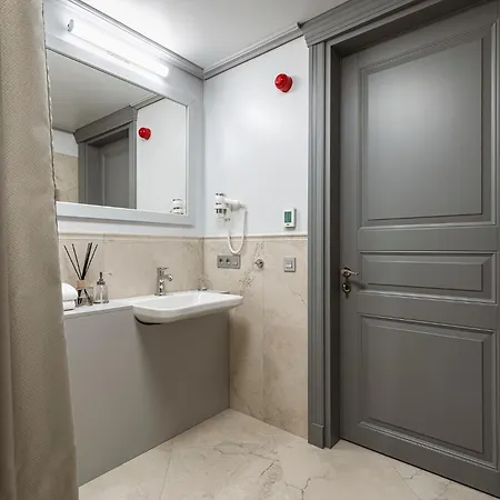 #stayhere - Modern Luxury In The Heart Of Old Town