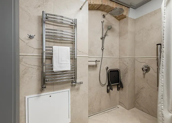 #stayhere - Modern Luxury In The Heart Of Old Town