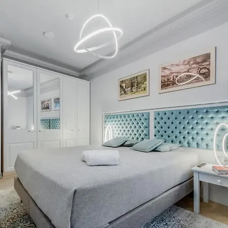 #stayhere - Modern Luxury In The Heart Of Old Town