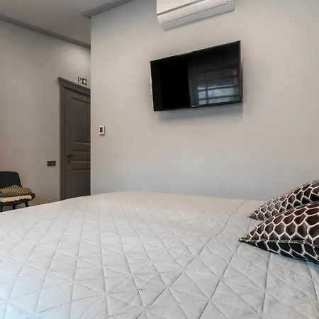 #stayhere - Modern Luxury In The Heart Of Old Town Apartment *