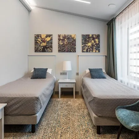 #stayhere - Modern Luxury In The Heart Of Old Town