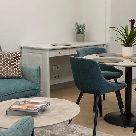 Апартаменти #stayhere - Modern Luxury In The Heart Of Old Town *