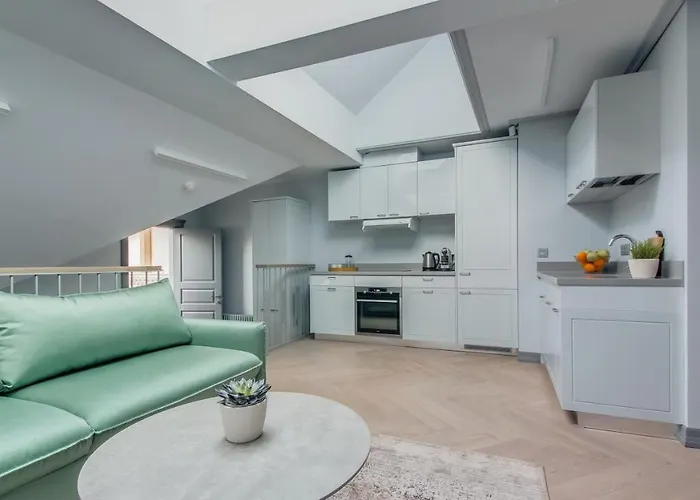 #stayhere - Modern Luxury In The Heart Of Old Town *